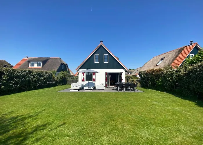 Vermeer Вилла *